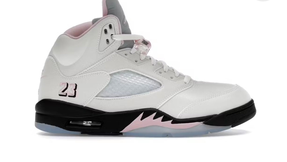 Jordan 5 Retro
Medium Soft Pink