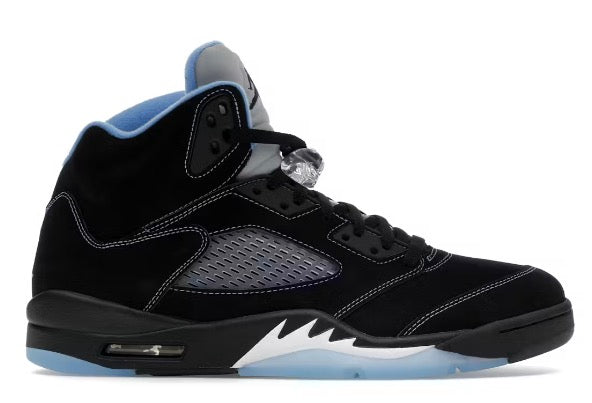 Air Jordan 5 Retro “Black Carolina”
