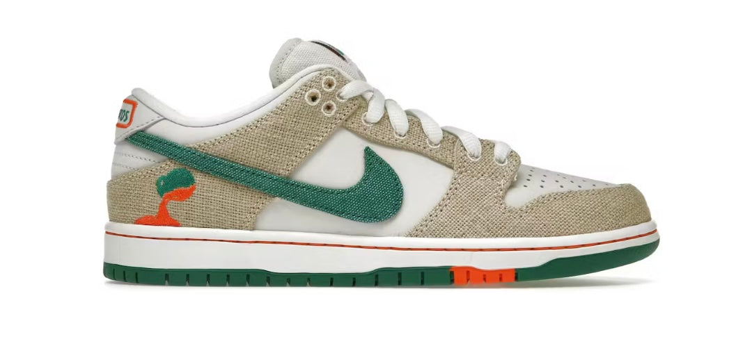 Nike SB Dunk Low
Jarritos